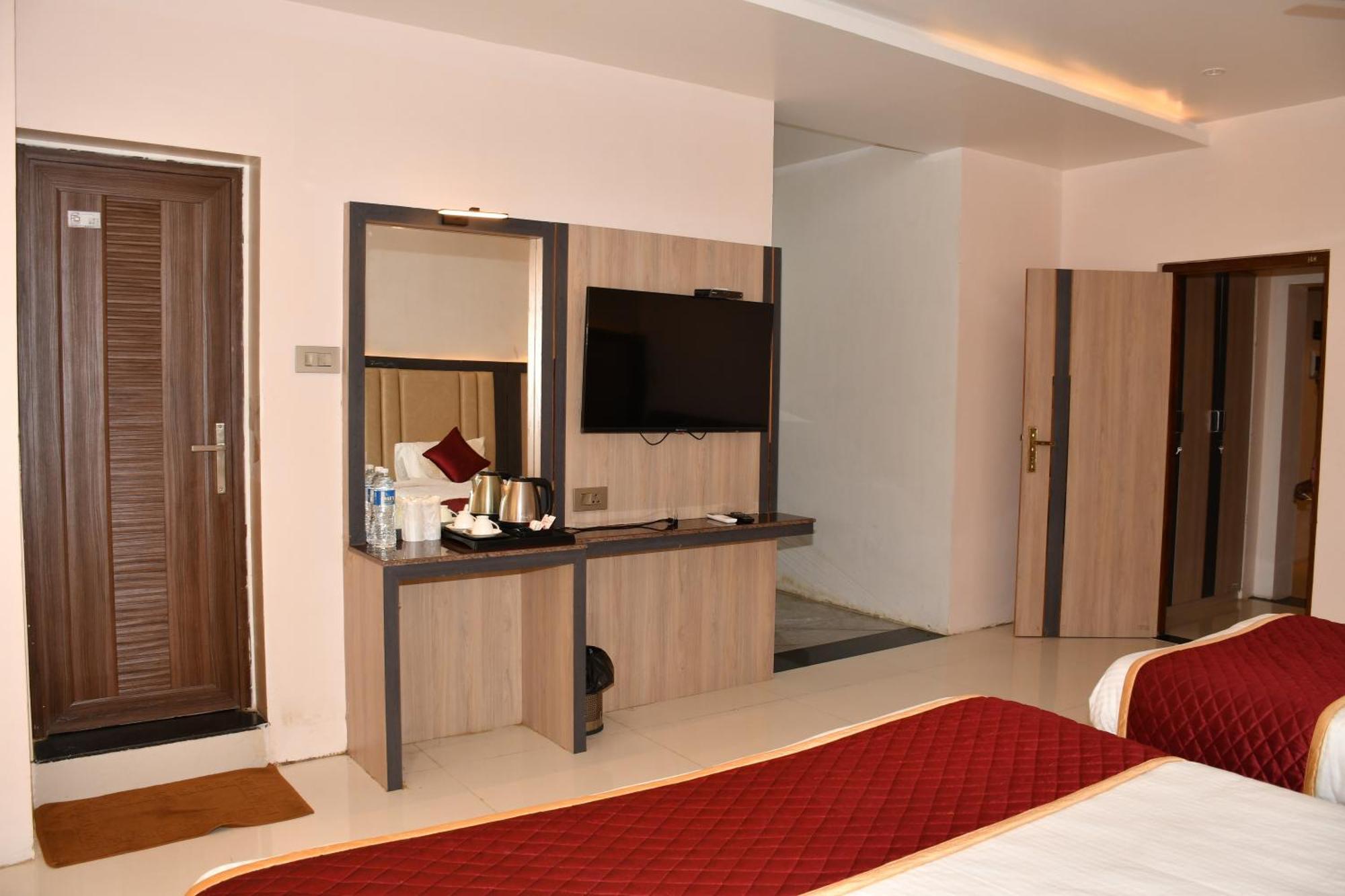 Gb Residency Hotel Ramanathapuram Buitenkant foto