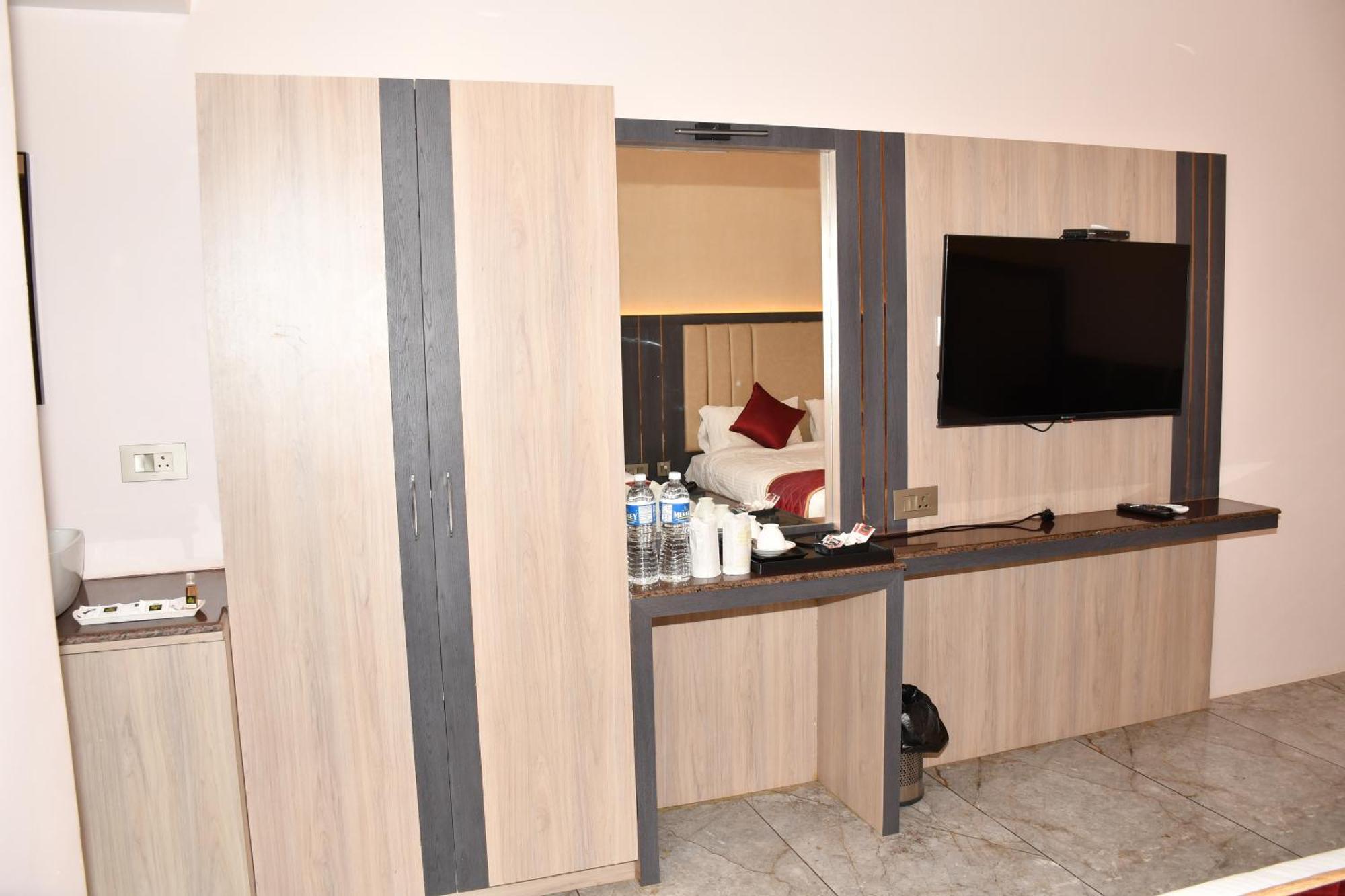 Gb Residency Hotel Ramanathapuram Buitenkant foto